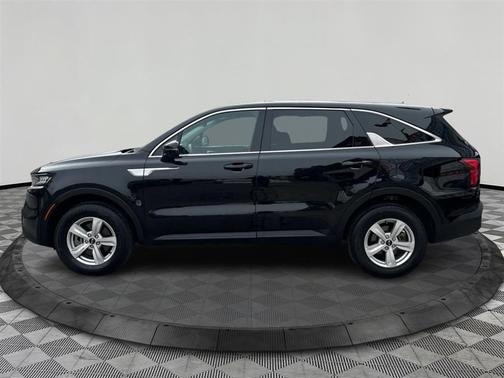 2021 Kia Sorento LX