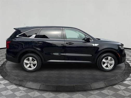 2021 Kia Sorento LX