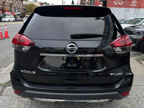 2019 Nissan Rogue SL