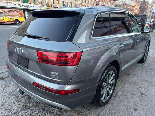 2018 Audi Q7 3.0T Premium Plus