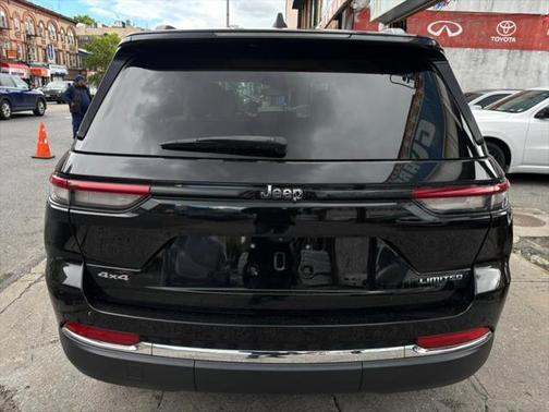 2022 Jeep Grand Cherokee Limited X