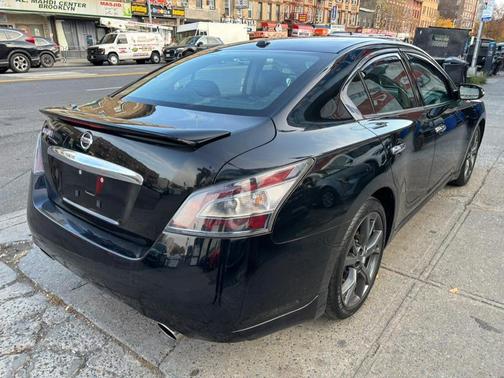 2014 Nissan Maxima SV