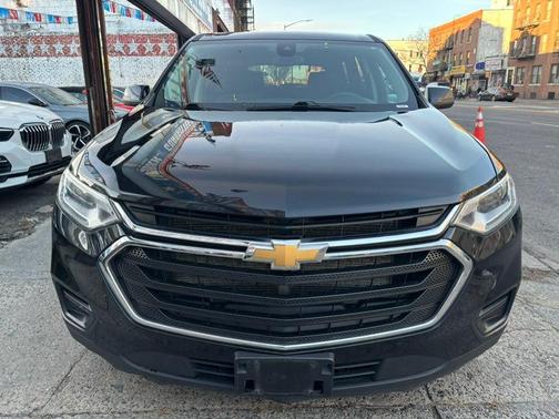 2021 Chevrolet Traverse LS