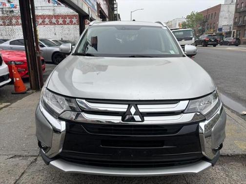 2018 Mitsubishi Outlander SEL