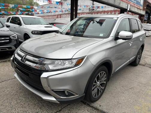 2018 Mitsubishi Outlander SEL