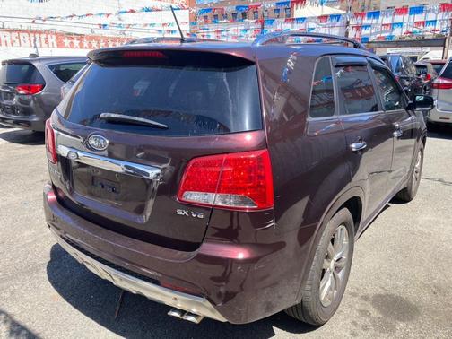 2011 Kia Sorento SX