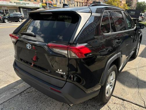 2019 Toyota RAV4 Hybrid LE