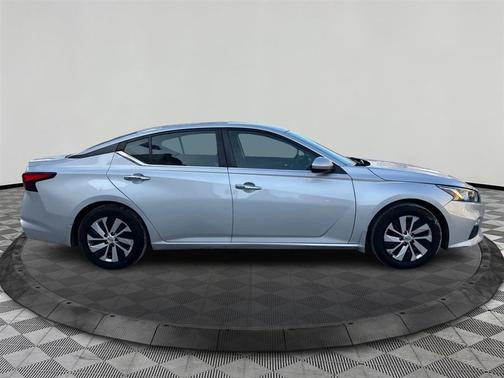 2020 Nissan Altima S FWD