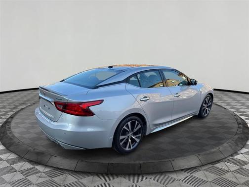 2017 Nissan Maxima 3.5 Platinum