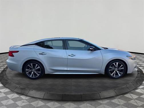 2017 Nissan Maxima 3.5 Platinum