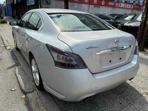 2013 Nissan Maxima SV