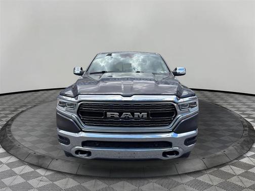 Granite Crystal Metallic Clearcoat 2019 RAM 1500 Limited