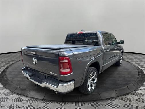 Granite Crystal Metallic Clearcoat 2019 RAM 1500 Limited