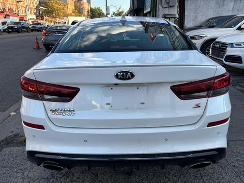2020 Kia Optima LX
