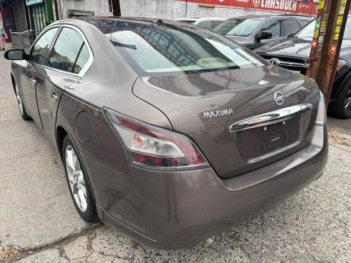2012 Nissan Maxima SV