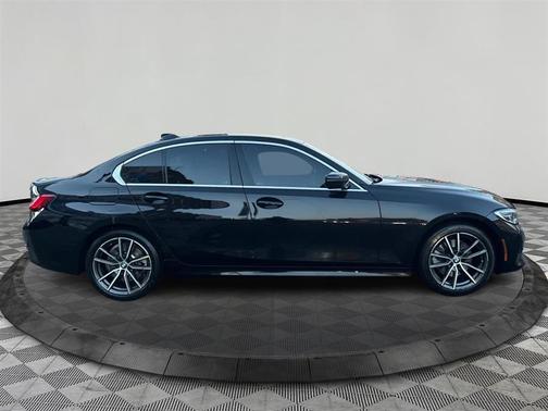 2019 BMW 330 330i Sedan