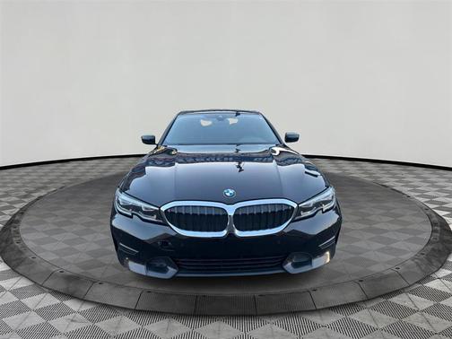 2019 BMW 330 330i Sedan