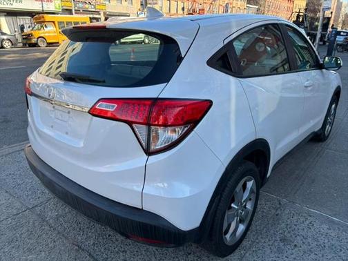 2021 Honda HR-V LX