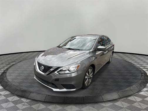 Gun Metallic 2019 Nissan Sentra SV