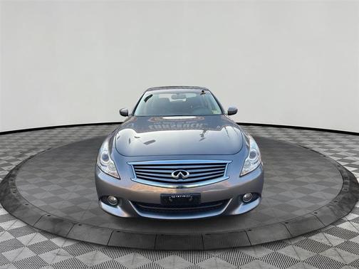 2011 INFINITI G37x Base