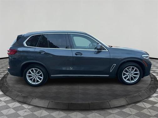 Arctic Gray Metallic 2019 BMW X5 xDrive40i