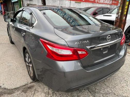 2017 Nissan Altima 2.5 SV