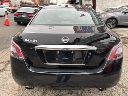 2012 Nissan Maxima SV