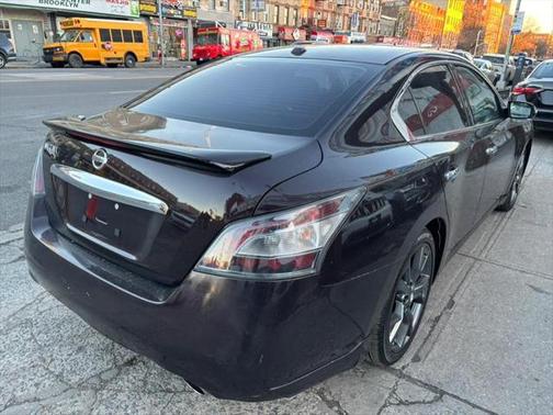 2014 Nissan Maxima SV