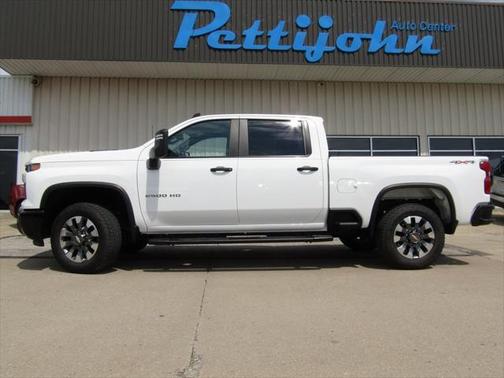 2024 Chevrolet Silverado 2500 Custom