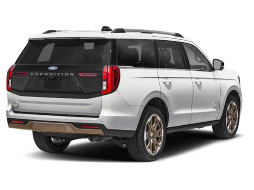 Oxford White 2026 Ford Expedition King Ranch