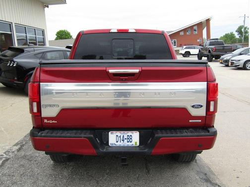 Ruby Red Metallic Tinted Clearcoat 2018 Ford F-150 Platinum