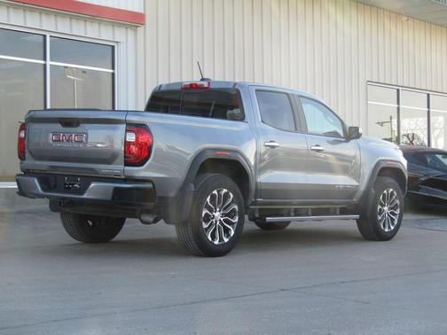 2023 GMC Canyon Denali