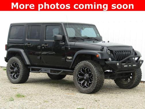 Black Clearcoat 2015 Jeep Wrangler Unlimited Sahara