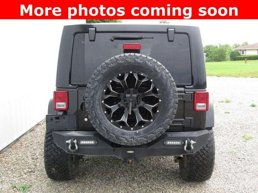Black Clearcoat 2015 Jeep Wrangler Unlimited Sahara