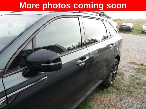 Aruba Green 2022 Kia Sorento EX