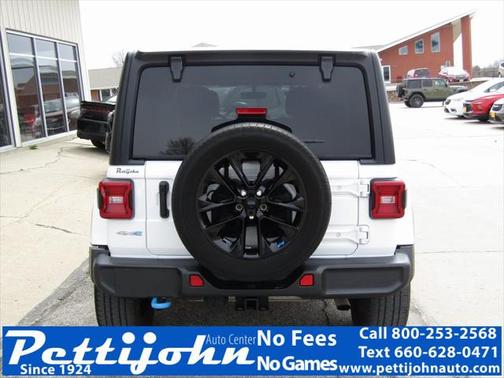 2023 Jeep Wrangler 4xe Sahara