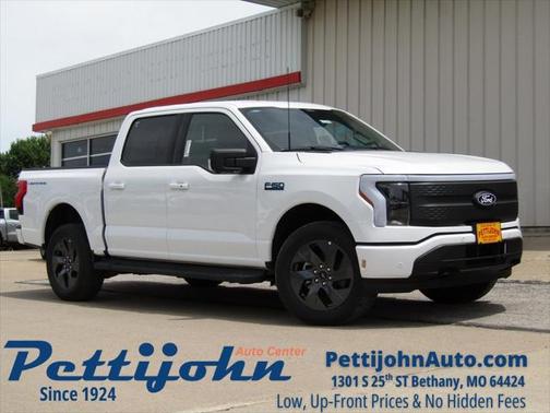 2025 Ford F-150 Lightning Flash