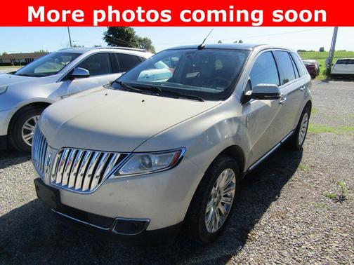 Platinum 2014 Lincoln MKX Base