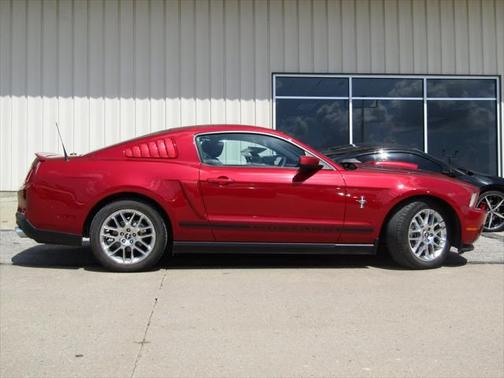 2012 Ford Mustang V6 Premium