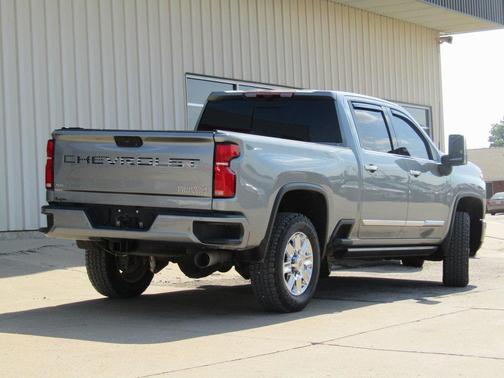 2024 Chevrolet Silverado 3500 High Country