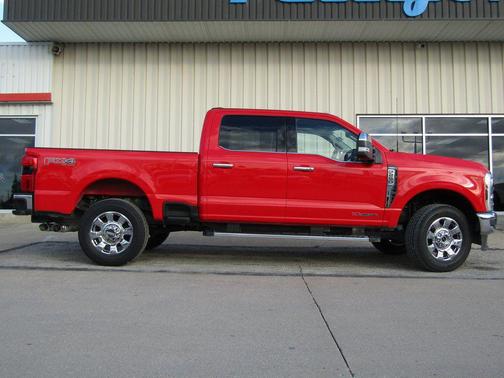 2025 Ford F-250 Lariat