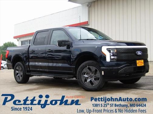 2025 Ford F-150 Lightning Flash