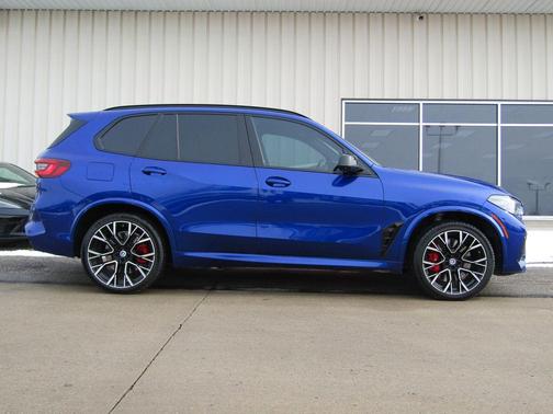 2022 BMW X5 M Base
