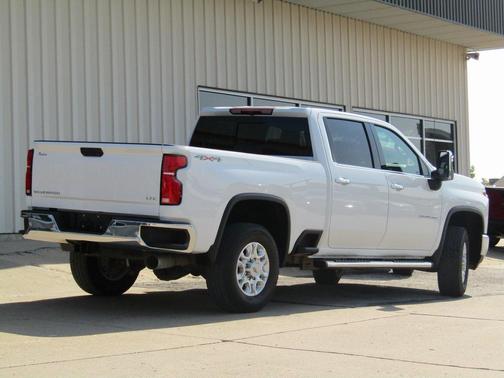 2025 Chevrolet Silverado 3500 LTZ