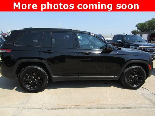 2024 Jeep Grand Cherokee Altitude