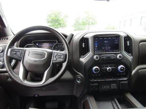 Cayenne Red Tintcoat 2023 GMC Sierra 2500 Denali