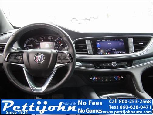 2023 Buick Enclave Essence AWD