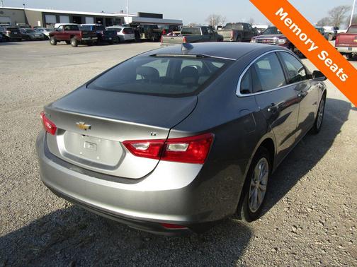 Sterling Gray Metallic 2023 Chevrolet Malibu FWD 1LT