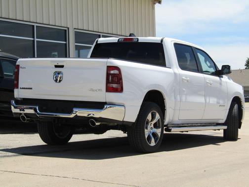 Bright White Clearcoat 2023 RAM 1500 Laramie