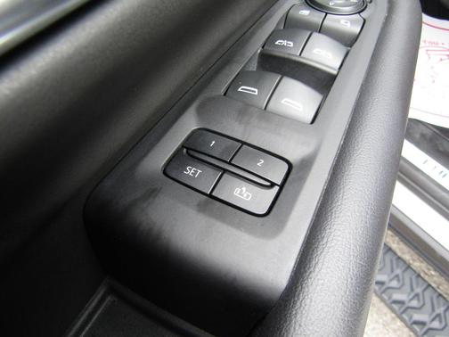 Summit White 2023 Chevrolet Tahoe 4WD Z71